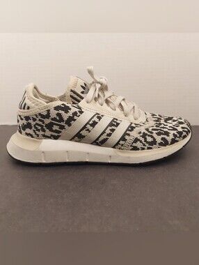 adidas Swift Run X Animal Print Womens size 6 Shoes Leopard Black Knit FY2998
